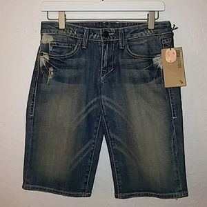 NWT William Rast Lola Skinny Cropped Shorts